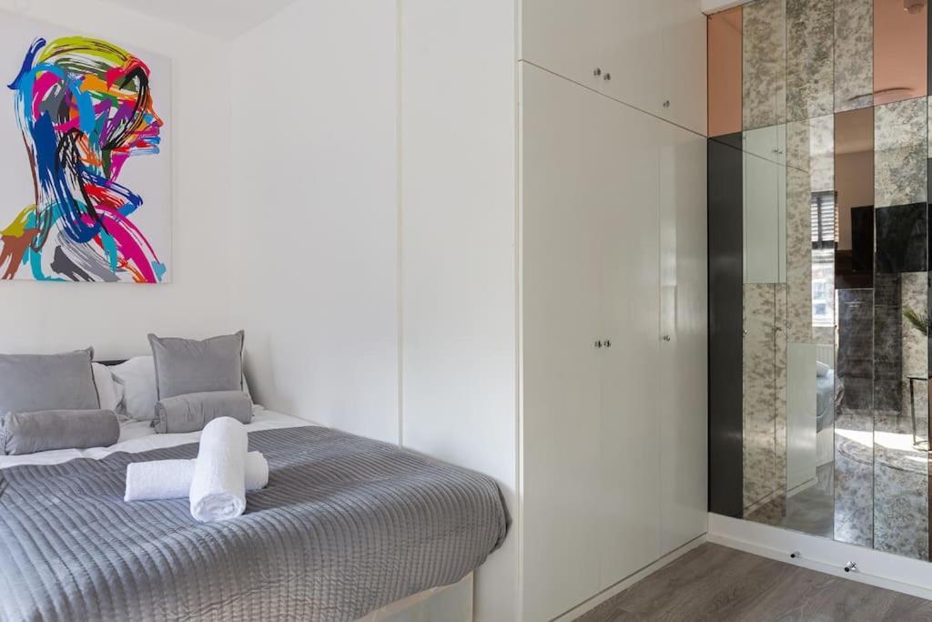 Studio Apt, 8 Min Walk From Tube 3 伦敦 外观 照片